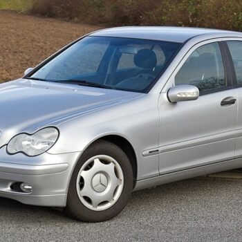 Mercedes-Benz W203 C-Class Technical Manual DOWNLOAD