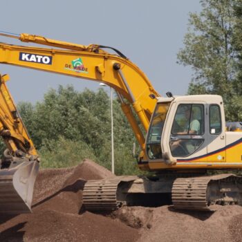 Kato HD820 III Super Exceed Fully Hydraulic Excavator Parts List Manual